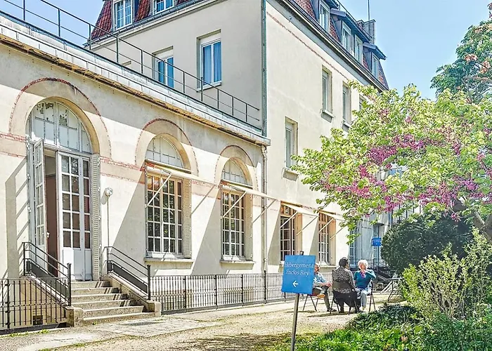 Hotel Hotellerie L'enclos Rey